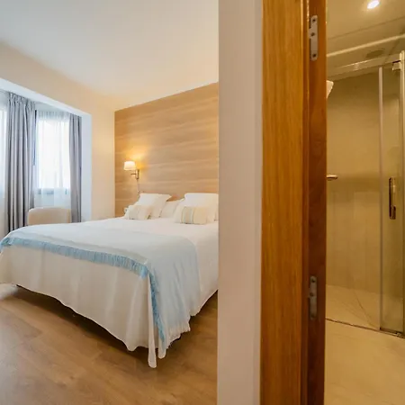 Menurka Hostal Ciutadella (Menorca)