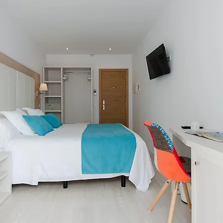 Menurka بيت شباب