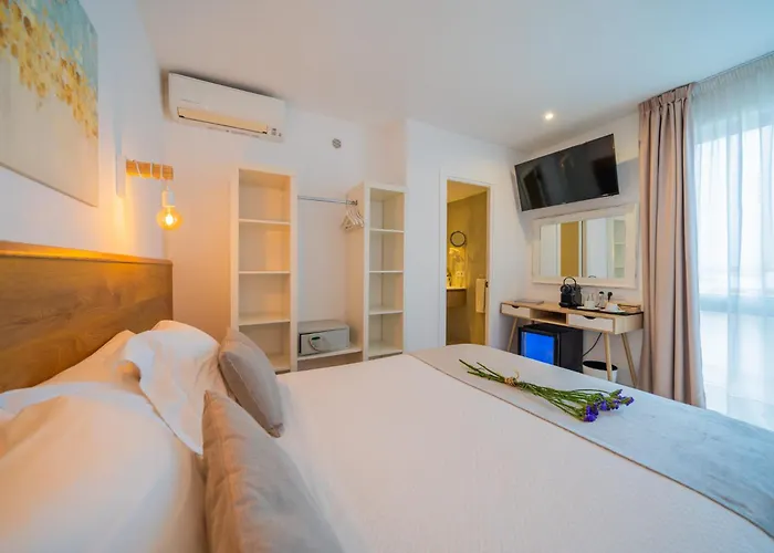 Menurka ثيوداديلا