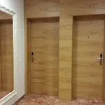 بيت شباب Menurka *