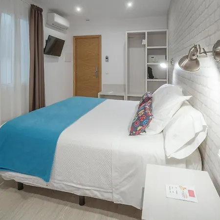 Hostel Hostal Menurka Ciutadella (Menorca)