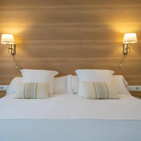 Menurka אכסניה *