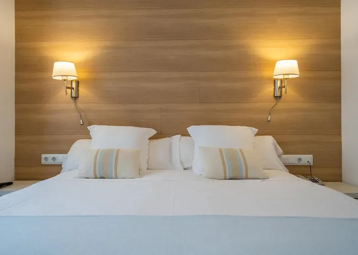 Menurka אכסניה *