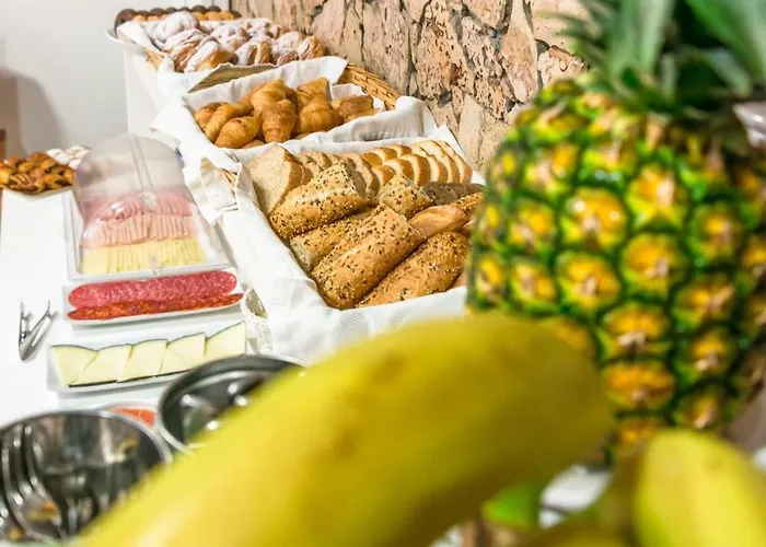 Menurka * 休达德亚